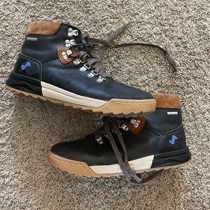 Forsake Patch Boots Women’s Sz 9.5